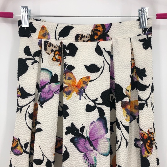 Renee C. Anthropologie Butterfly Skirt Cream Small - Picture 2 of 10